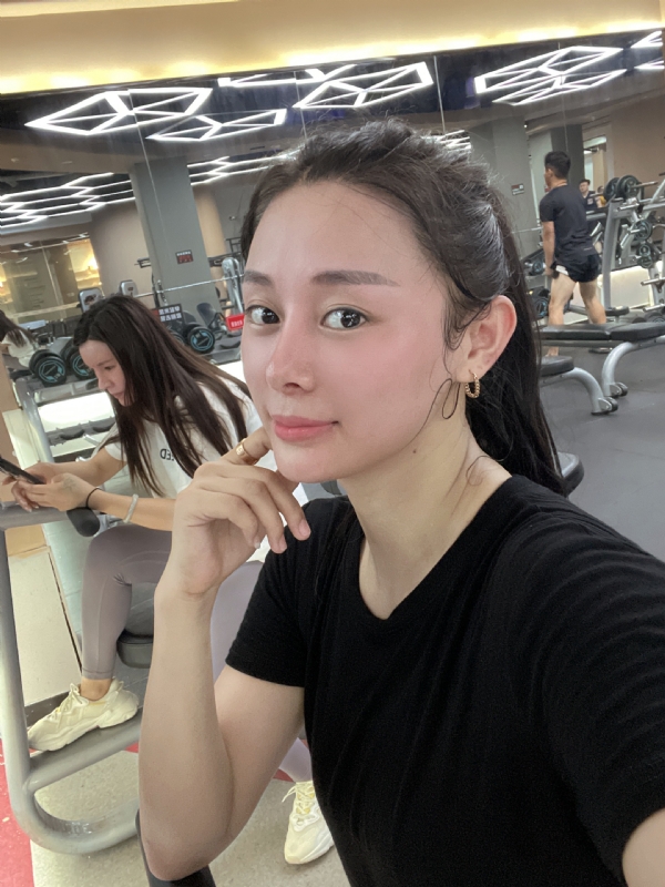 凉人心的第一张照片--贵阳相亲服务中心