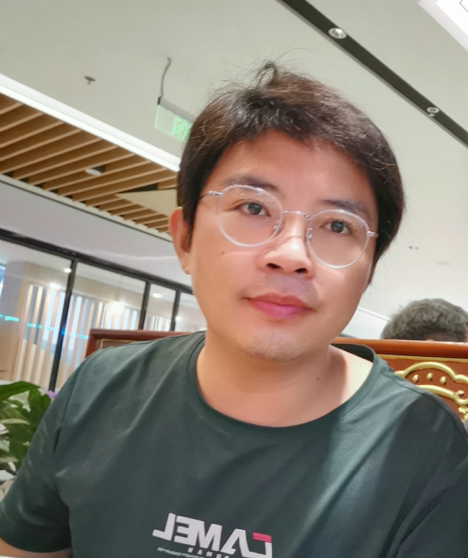 陆迅的第三张照片--贵阳相亲服务中心