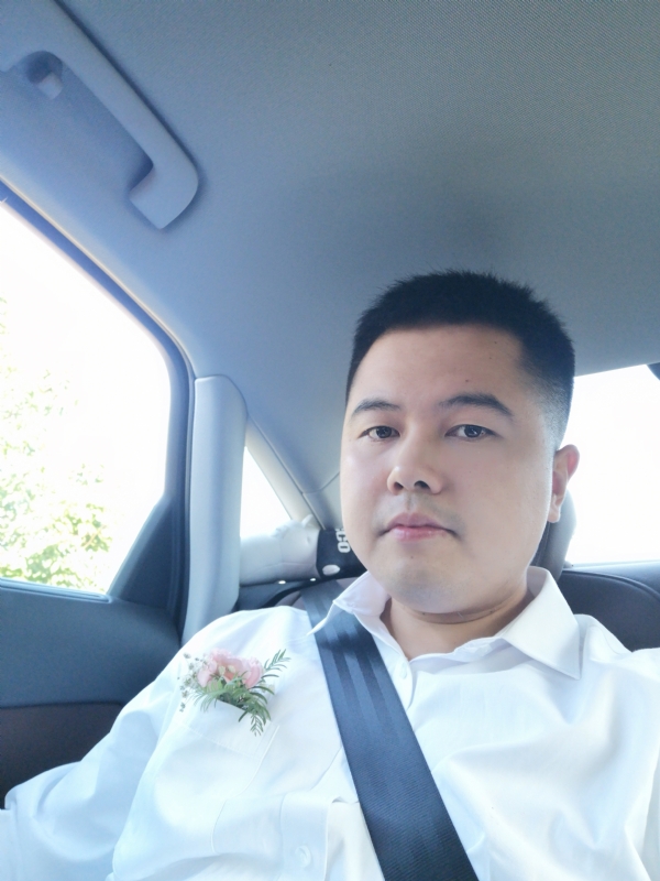 小阿郎的第一张照片--贵阳相亲服务中心