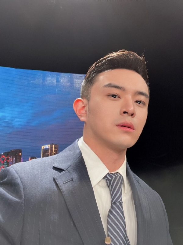 韩哥的第二张照片--贵阳相亲服务中心