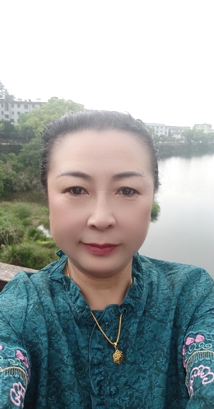 雨中情的第二张照片--贵阳相亲服务中心