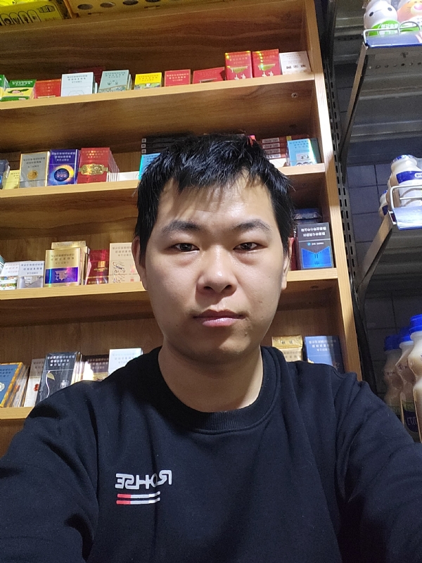 路途中的暖风的第一张照片--贵阳相亲服务中心