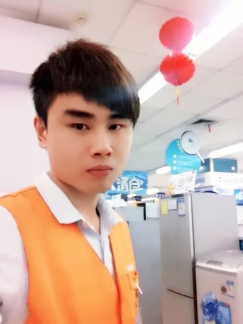 罗自强的第二张照片--贵阳相亲服务中心