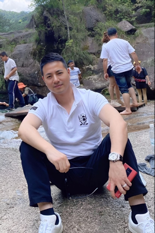 勿忘初心的第三张照片--贵阳相亲服务中心