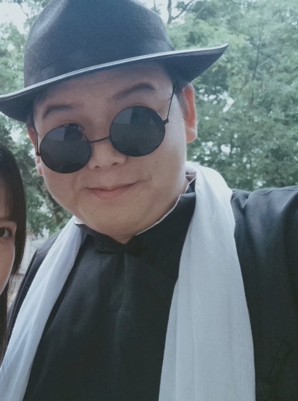 小路口的第一张照片--贵阳相亲服务中心