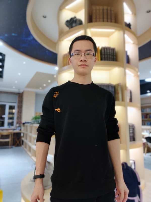 轩墨的第一张照片--贵阳相亲服务中心