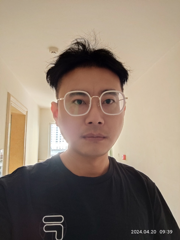 信带小李的第一张照片--贵阳相亲服务中心