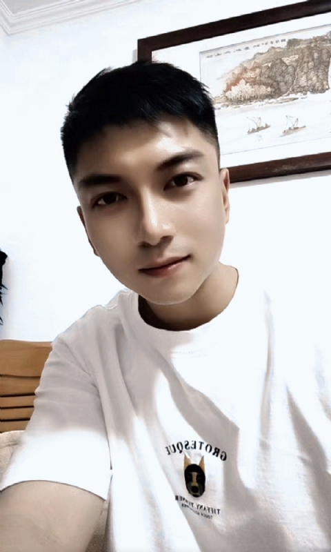 正直的火焰的第一张照片--贵阳相亲服务中心