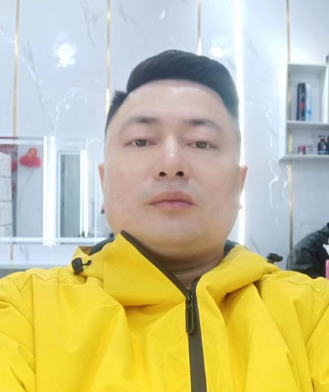 曾哥的第一张照片--贵阳相亲服务中心