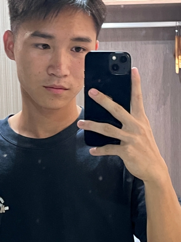 画家的第二张照片--贵阳相亲服务中心