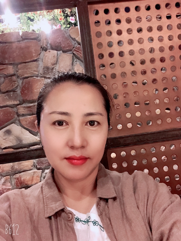 雲雲的第一张照片--贵阳相亲服务中心