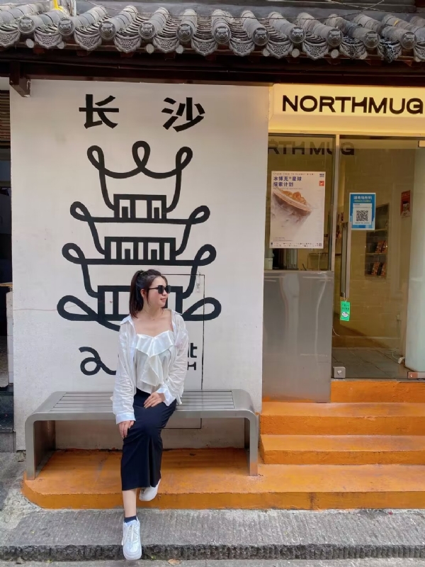 Lin的第二张照片--贵阳相亲服务中心