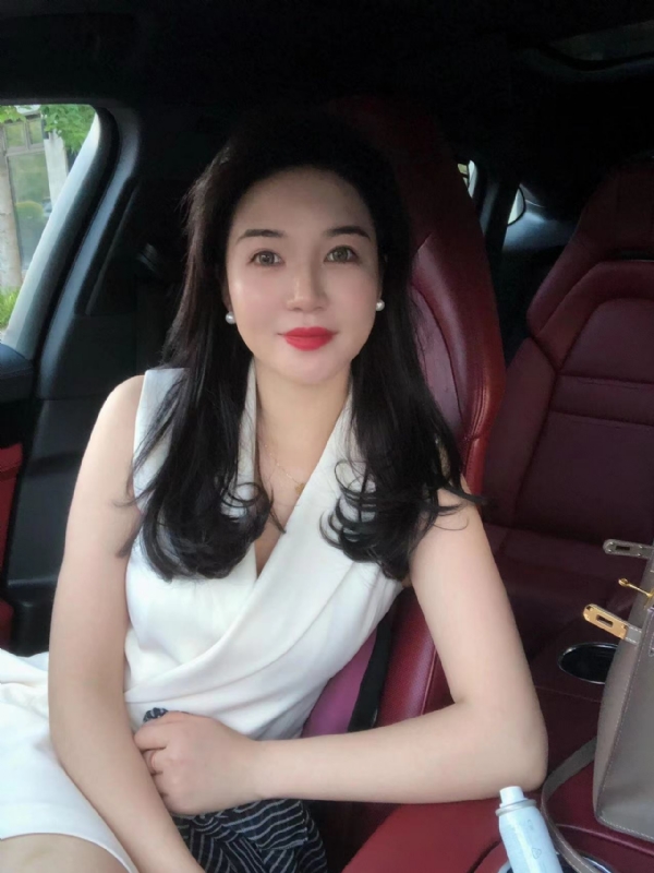 小雨的第一张照片--贵阳相亲服务中心