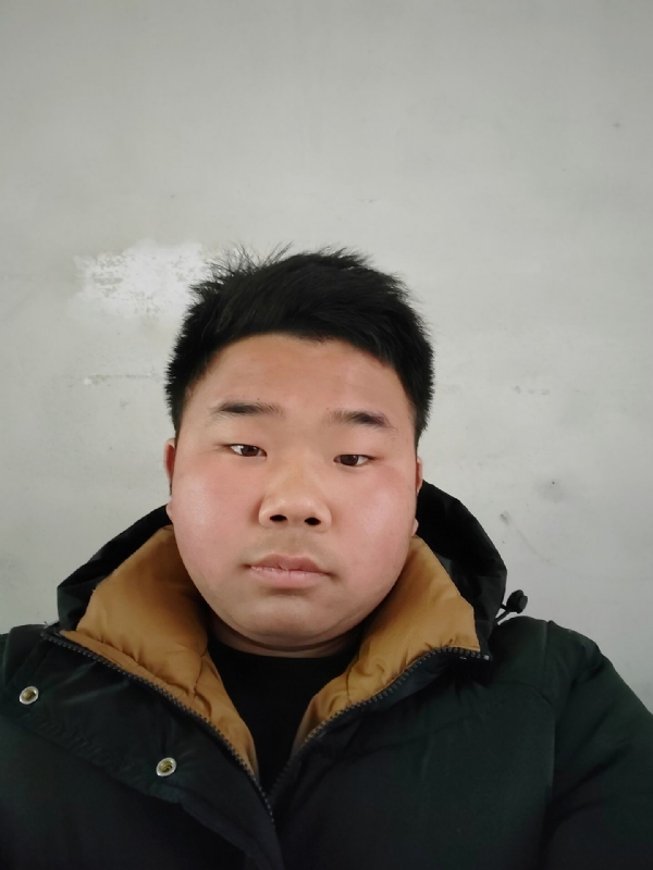 精神饱满的第四张照片--贵阳相亲服务中心