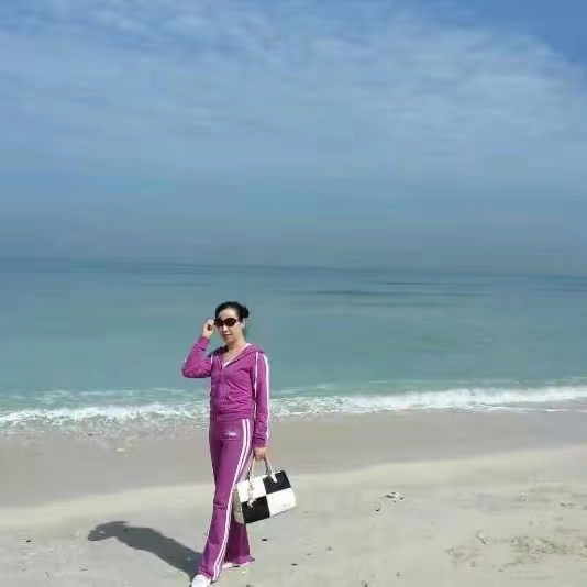 红红的第一张照片--贵阳相亲服务中心