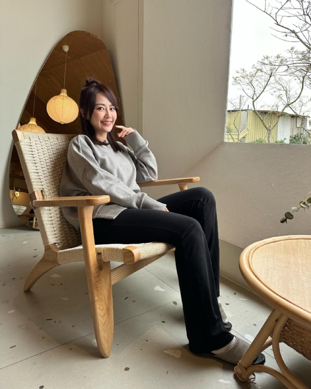 蓝色天空的第一张照片--贵阳相亲服务中心