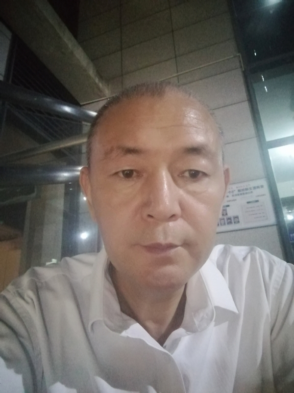 老李的第一张照片--贵阳相亲服务中心