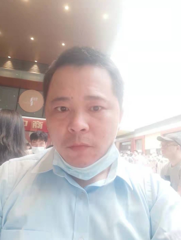 l蓝莲的第一张照片--贵阳相亲服务中心