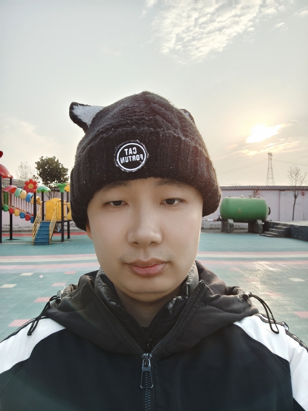 王连杰的第一张照片--贵阳相亲服务中心