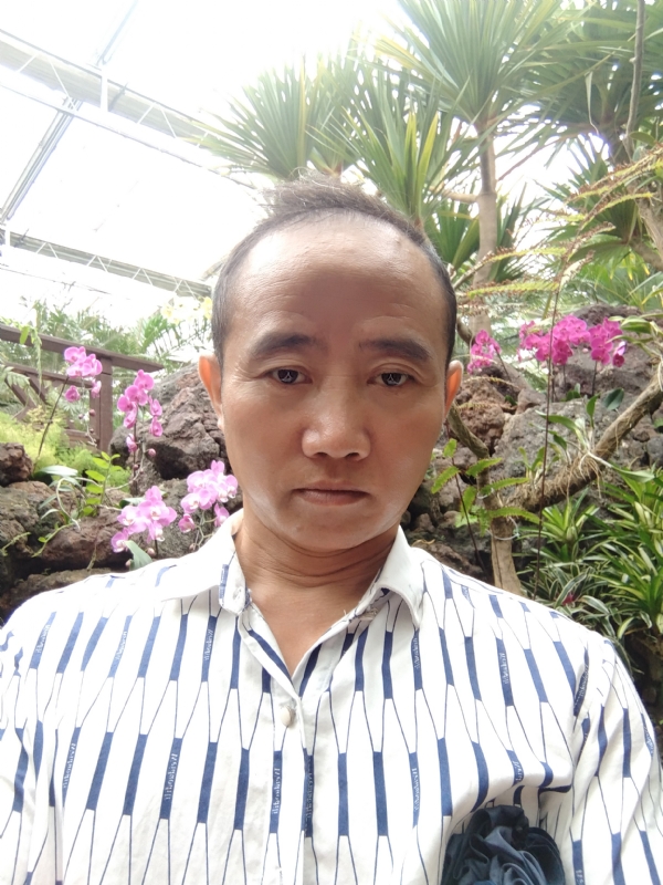 闲云盘鹤的第一张照片--贵阳相亲服务中心