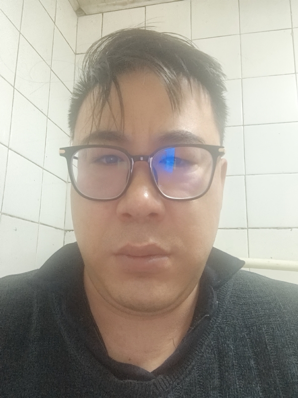 迷失自我的第一张照片--贵阳相亲服务中心