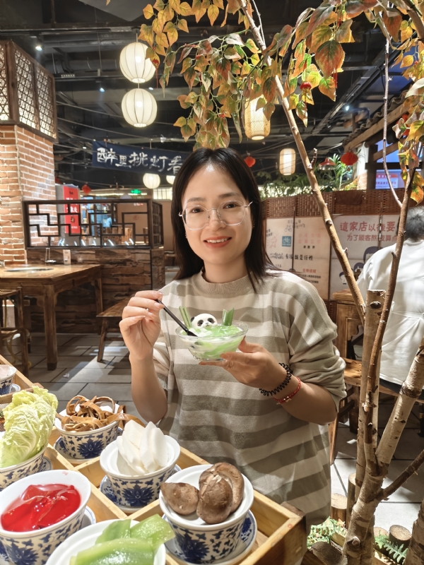 初秋的第二张照片--贵阳相亲服务中心