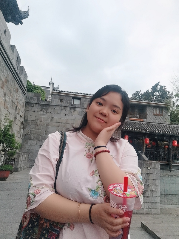 敏兮小沫的第三张照片--贵阳相亲服务中心