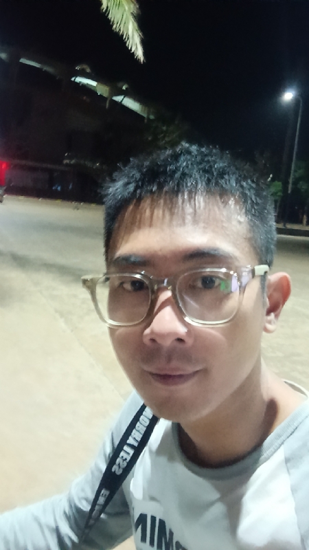 龙龙的第一张照片--贵阳相亲服务中心