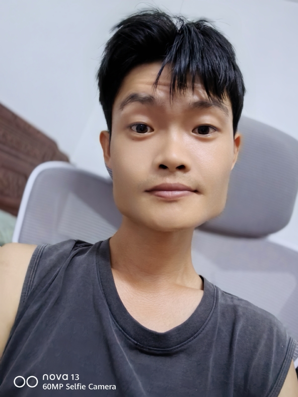 小林的第二张照片--贵阳相亲服务中心