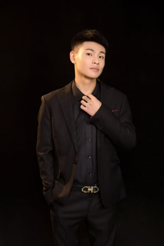 刘小船的第一张照片--贵阳相亲服务中心