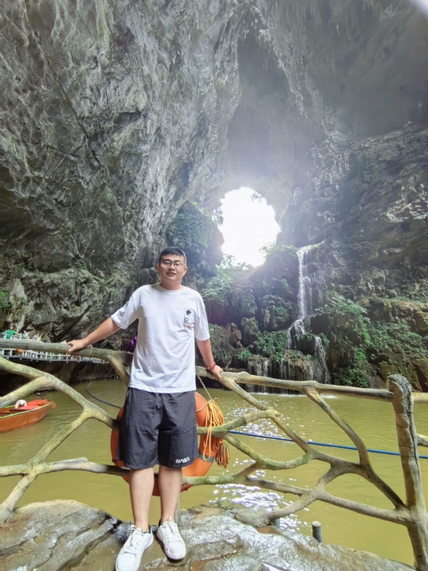 慎独的第二张照片--贵阳相亲服务中心