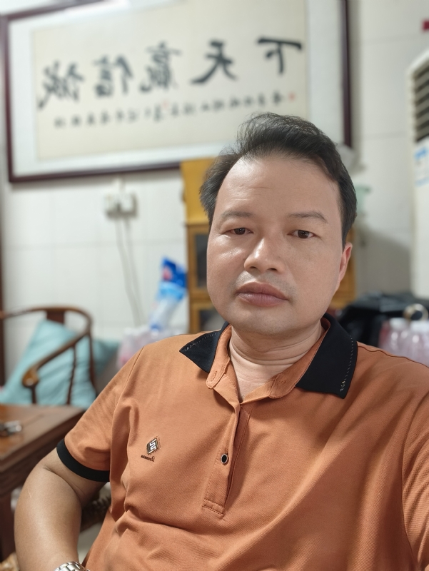 自强不息的第一张照片--贵阳相亲服务中心