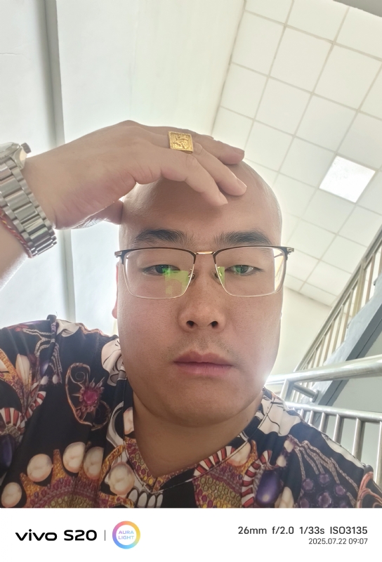 一生诺言的第五张照片--贵阳相亲服务中心