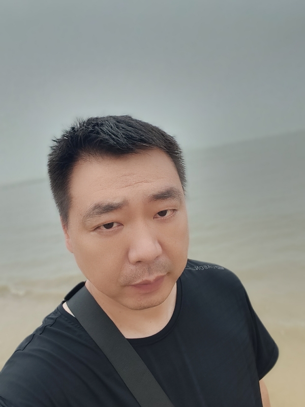 听风的蚕的第一张照片--贵阳相亲服务中心