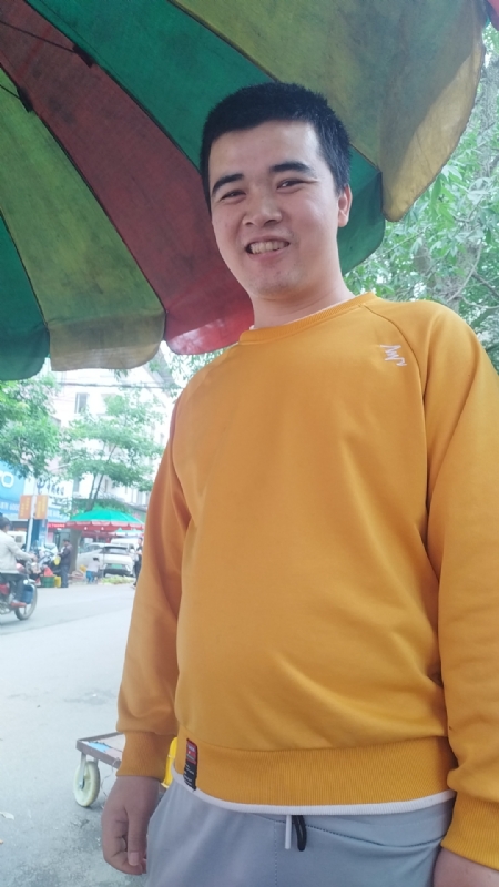 海中寻花柳的第一张照片--贵阳相亲服务中心