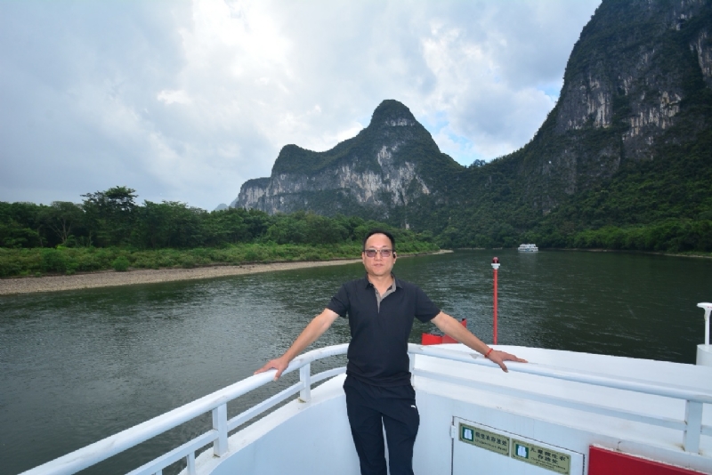 沙漠海的第三张照片--贵阳相亲服务中心