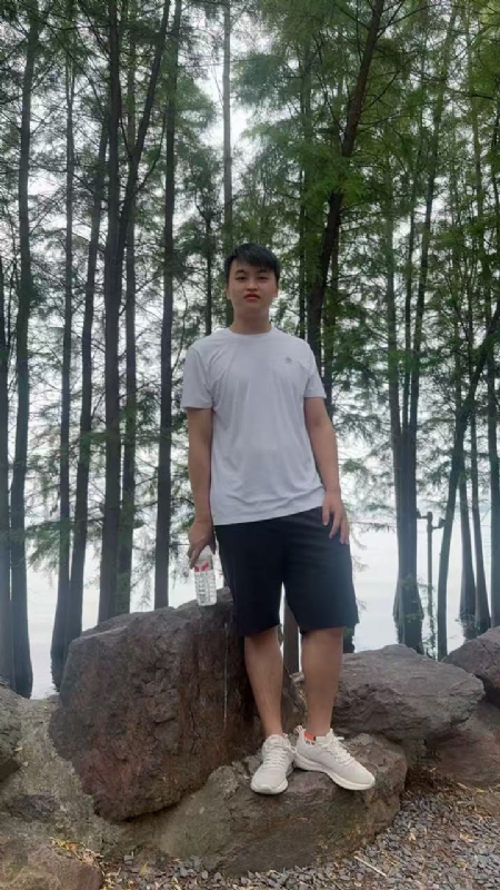 嗯嗯的第一张照片--贵阳相亲服务中心