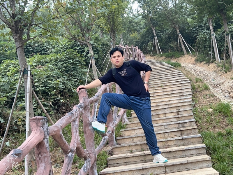 择一人白头偕老的第一张照片--贵阳相亲服务中心