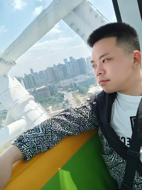 唐山相亲的第二张照片--贵阳相亲服务中心