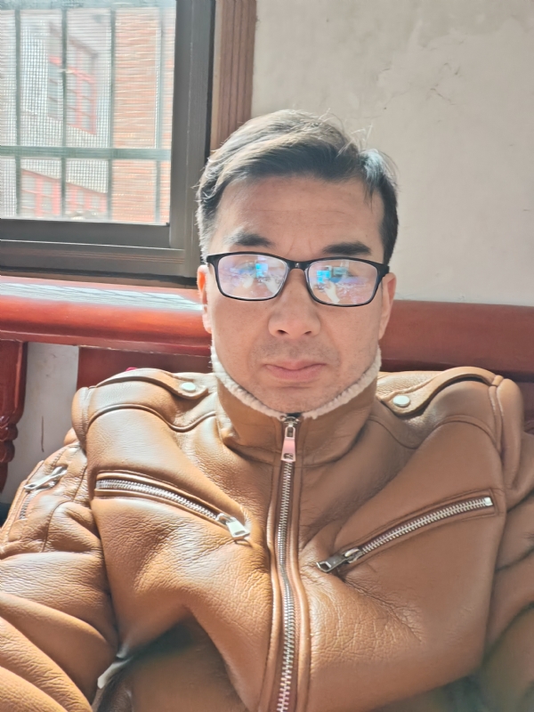 弹簧的第一张照片--贵阳相亲服务中心