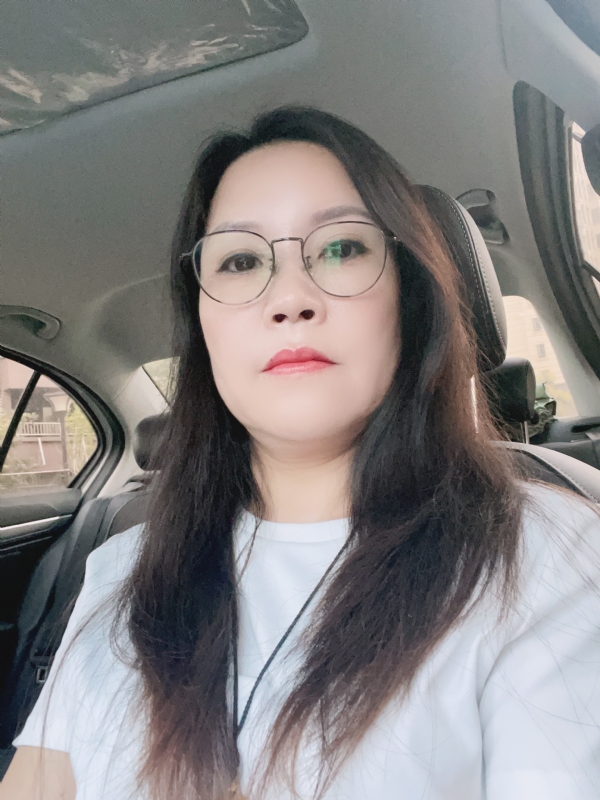 牡丹的第一张照片--贵阳相亲服务中心