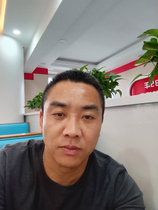 太阳的第三张照片--贵阳相亲服务中心