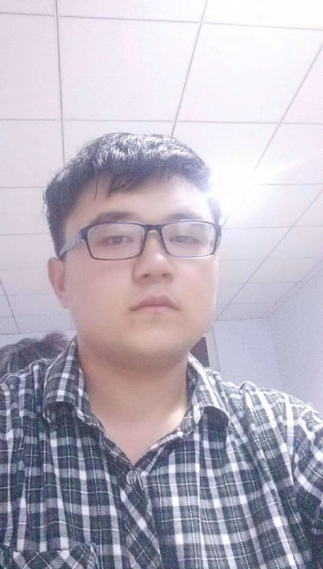 颜色不一样的黄的第一张照片--贵阳相亲服务中心