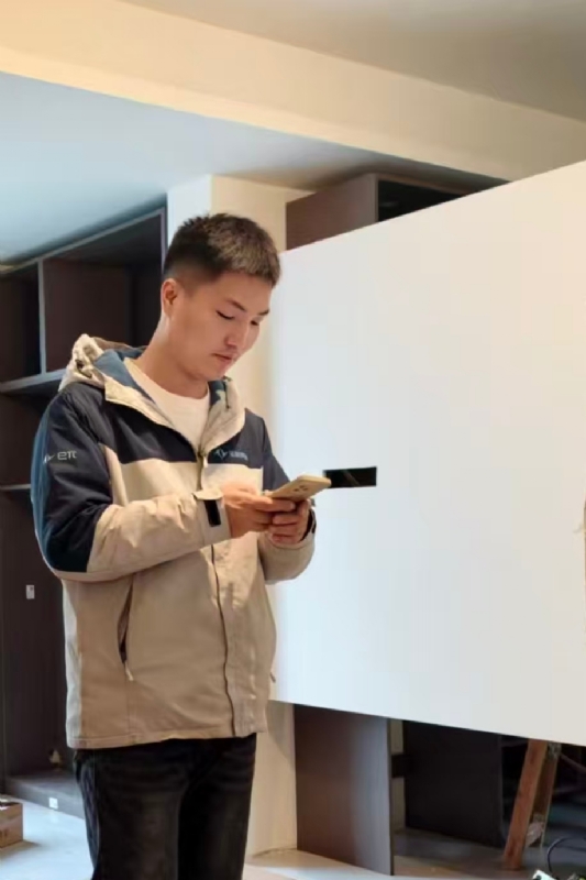 熊展的第一张照片--贵阳相亲服务中心