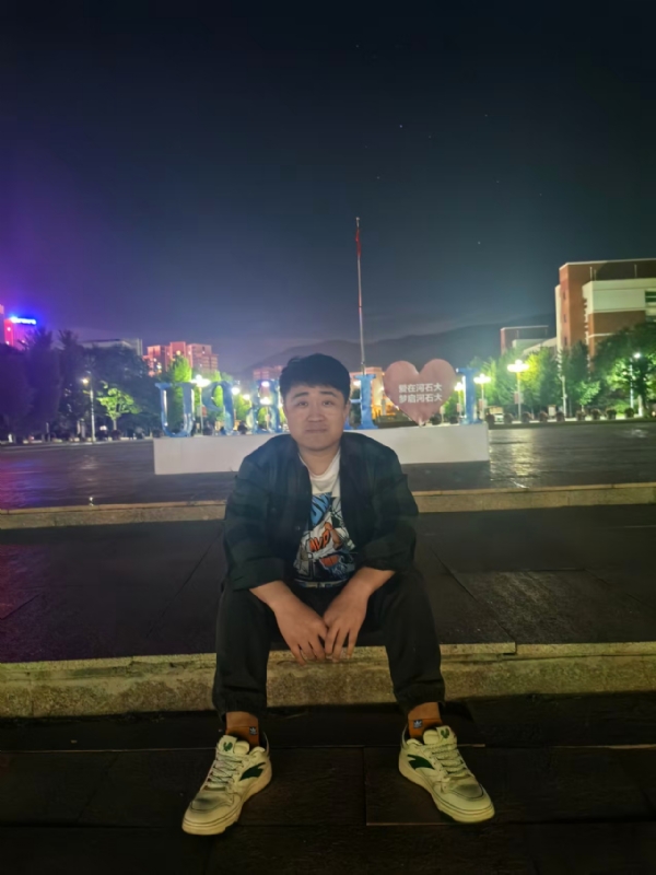 芽儿呦的第一张照片--贵阳相亲服务中心