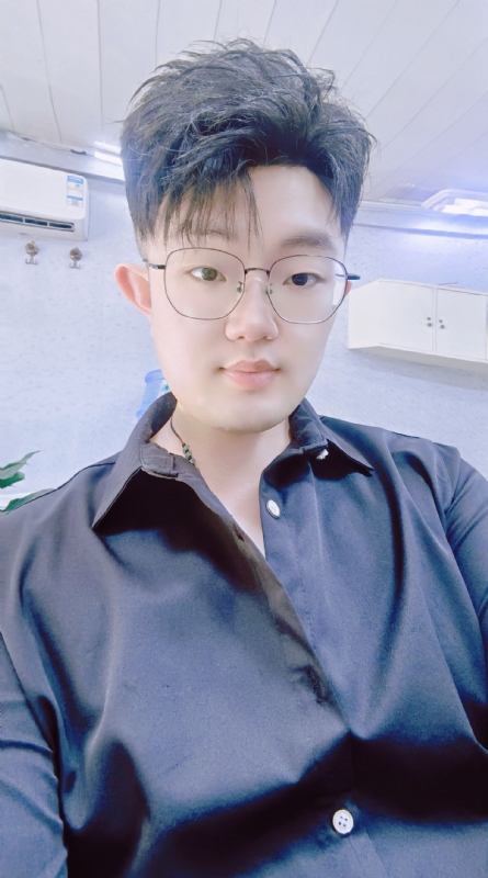 赵财进宝的第二张照片--贵阳相亲服务中心