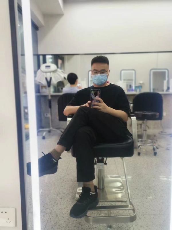 暮三的第二张照片--贵阳相亲服务中心