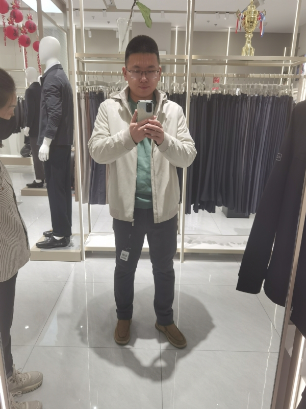 天天向上的第二张照片--贵阳相亲服务中心