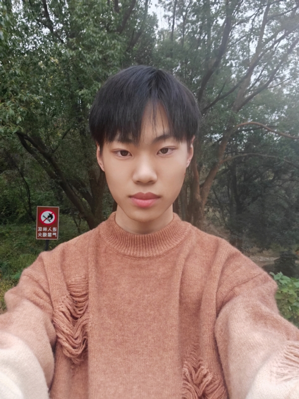 祤辰的第一张照片--贵阳相亲服务中心