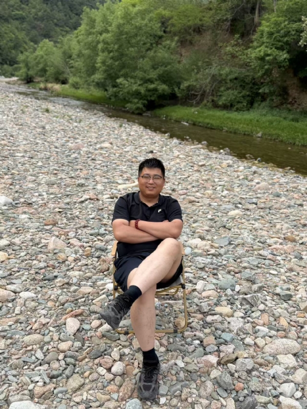 杨先生的第二张照片--贵阳相亲服务中心